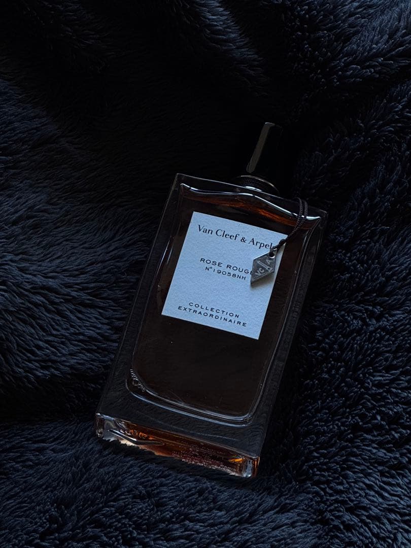 Van Cleef & Arpels Rose Rouge 香水ローズルージュ
