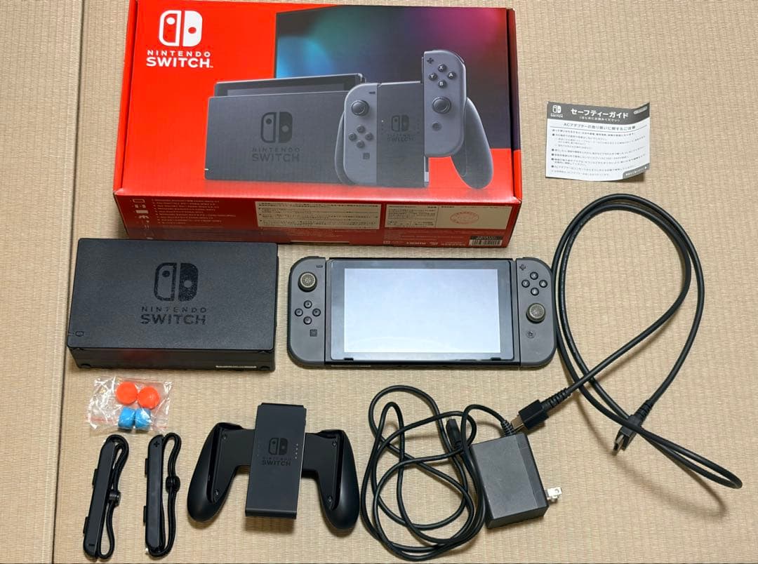 Nintendo Switch 本体《付属品完備》
