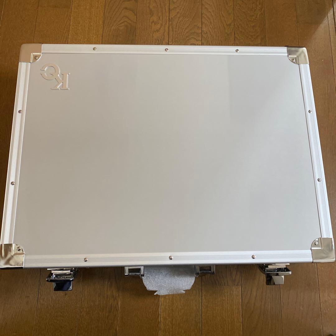 遊戯王　海馬セット　アタッシュケース　KAIBASET 海馬コーポレーション 遊戯王】海馬社長の全使用カードを収録したアタッシュケースが商品化