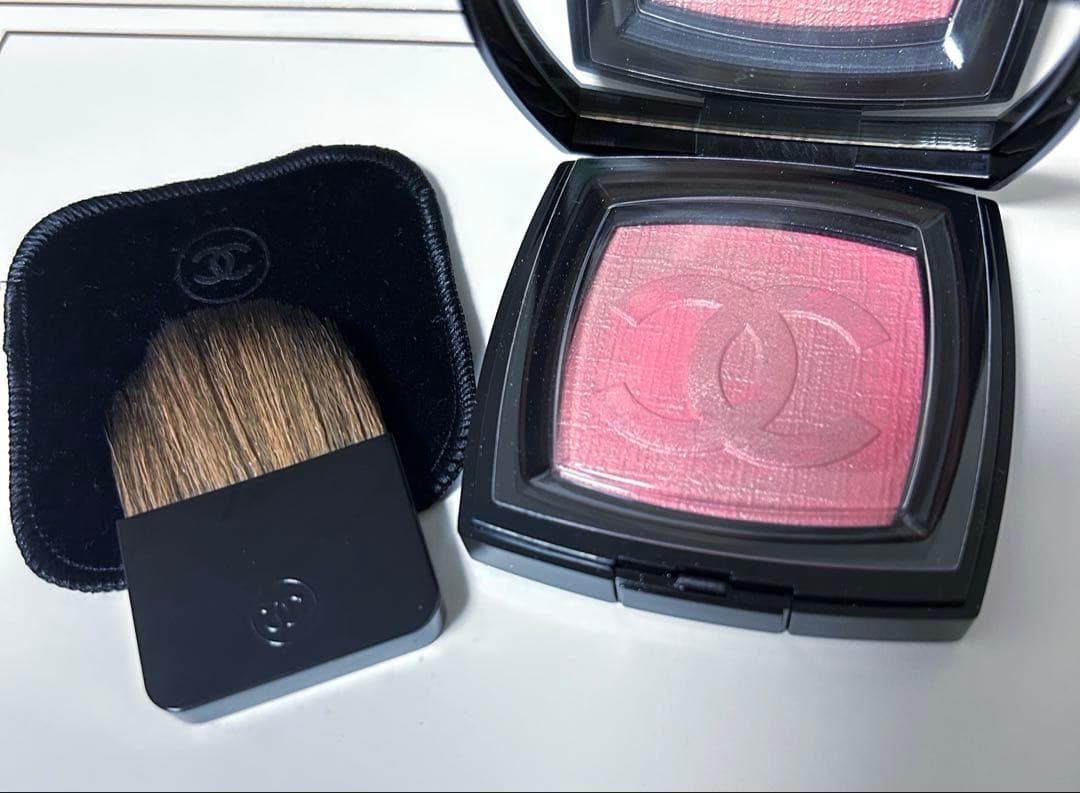 シャネル チーク CHANEL 限定 ファンテジー ドゥ CHANELのパウダーチークを徹底比較】ファンテジー ドゥ シャネル他、1
