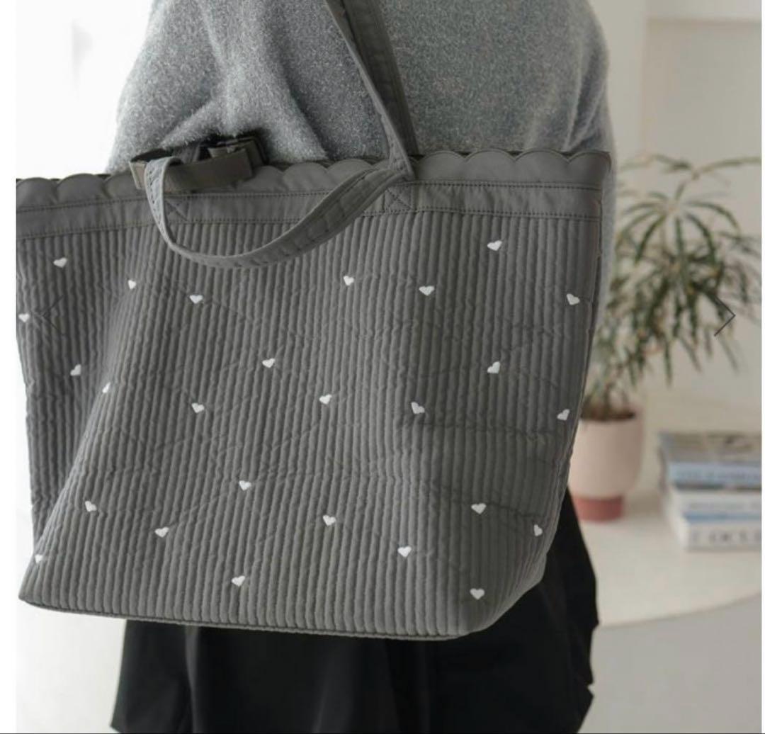 Donoban スカラップマザーズバック - メルカリ