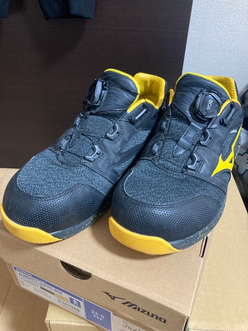 キ*ア様 Mizuno 安全靴 Boaブラック/イエロー　限定