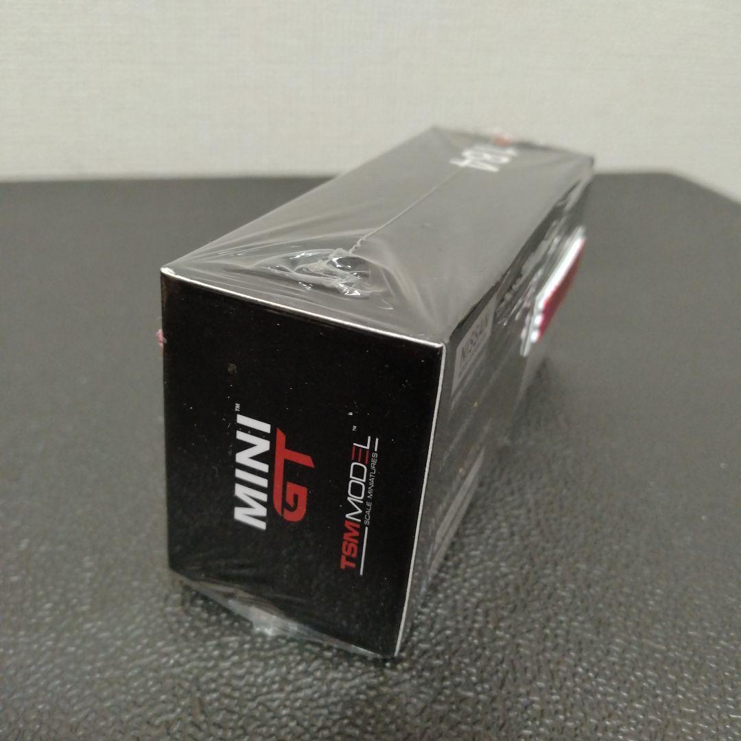 土日特価！早いもの勝ちminigt R35 “Light Blue”未開封品 ② - メルカリ