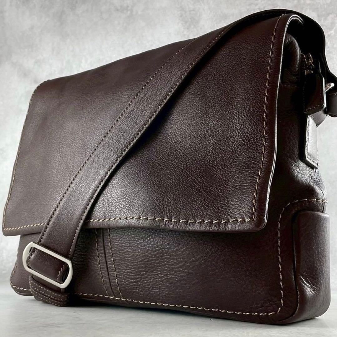 【未使用級✨】土屋鞄 フラップ メッセンジャーバッグ クロスボディ ステッチ 茶