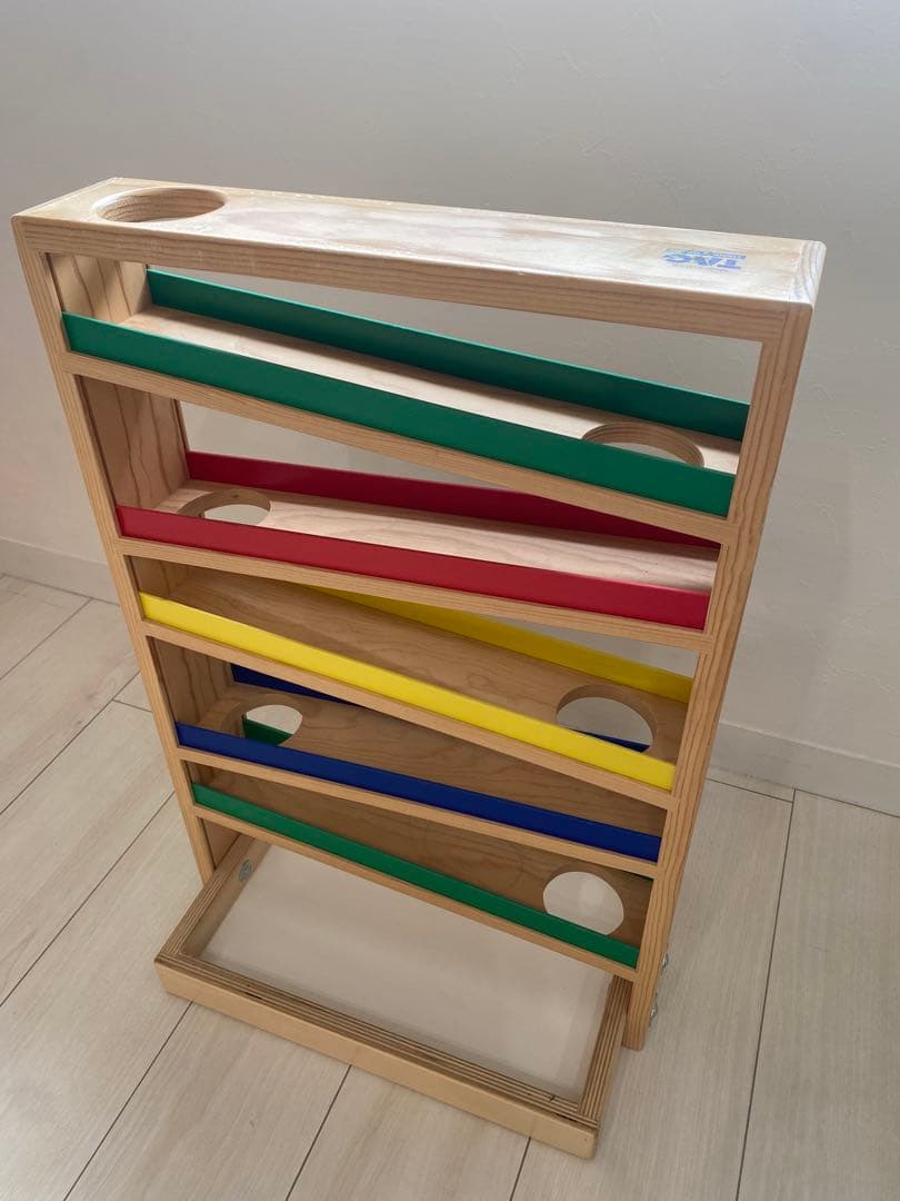 TAG社 ボールトラッカー モンテッソーリ - メルカリ