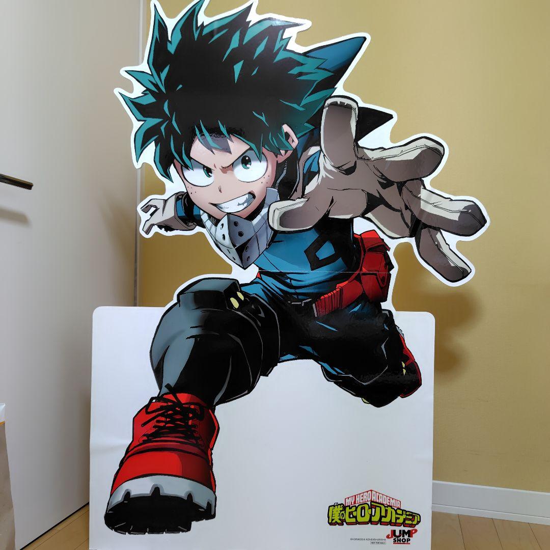 僕のヒーローアカデミア　等身大パネル 僕のヒーローアカデミア』の雄英1-Aメンバーがオールマイトの等身大