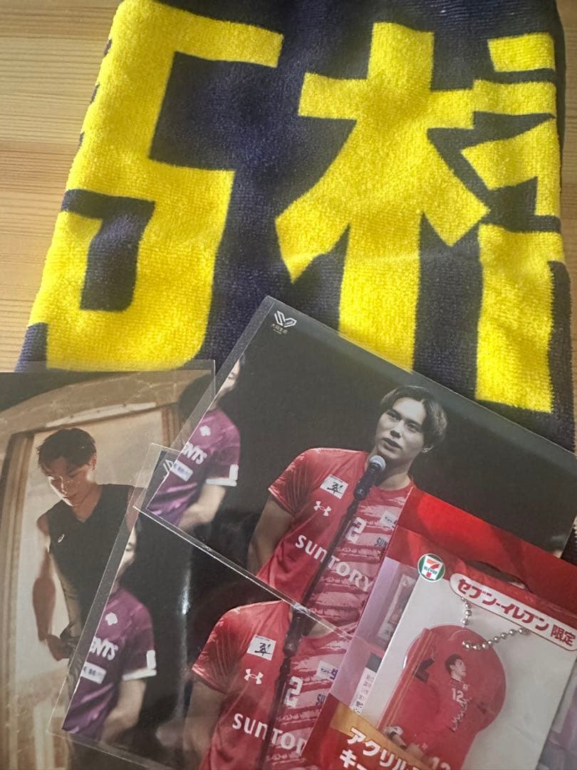 サントリーサンバーズ 髙橋藍 グッズセット - メルカリ
