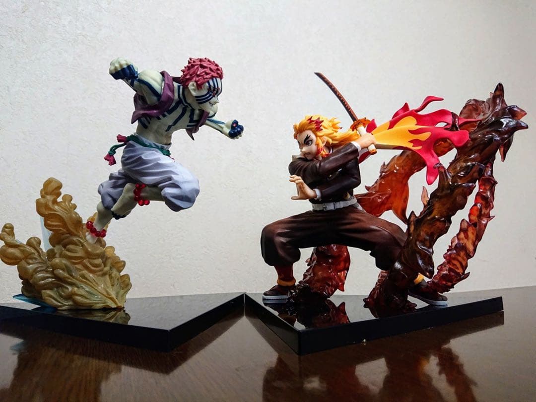 【鬼滅の刃】一番くじ煉獄杏寿郎＆猗窩座フィギュアセット　未使用品 一番くじ 鬼滅の刃 ～黎明に刃を持て～｜一番くじ倶楽部｜BANDAI