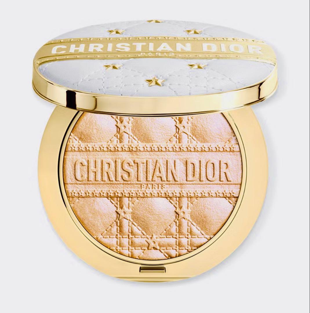 ディオールスキンフォーエヴァー グロウ ルミナイザー 001