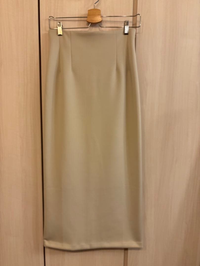 ウィムガゼット　ハイウエストジャージースカート