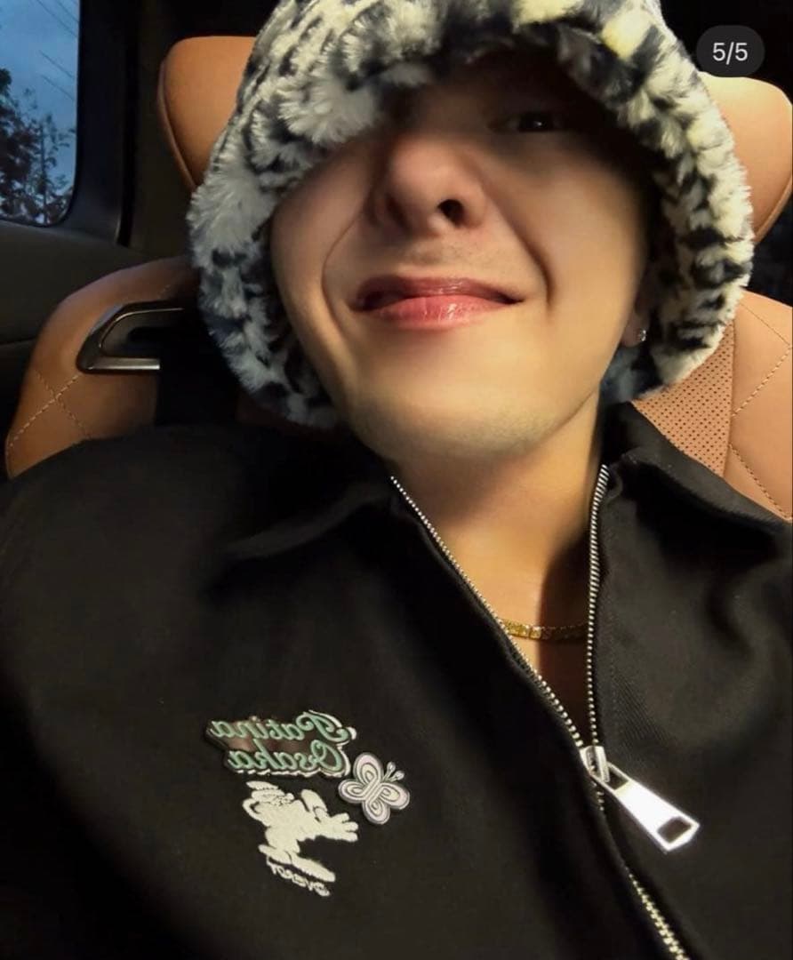 G-DRAGON着用 Patina Osaka 限定 verdy ピンズ GD - メルカリ