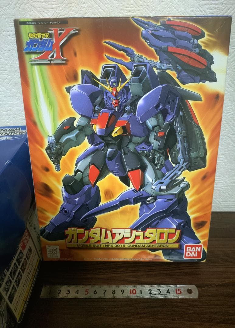 新品未使用 バンダイプラモデル ガンダムアシュタロン 1点 ガンプラ 希少 廃盤