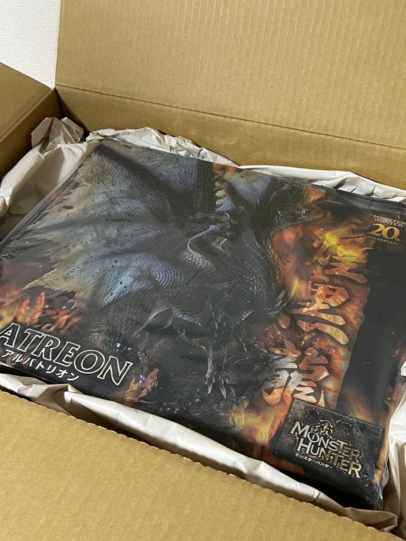 モンスターハンター 煌黒龍 アルバトリオン フィギュア