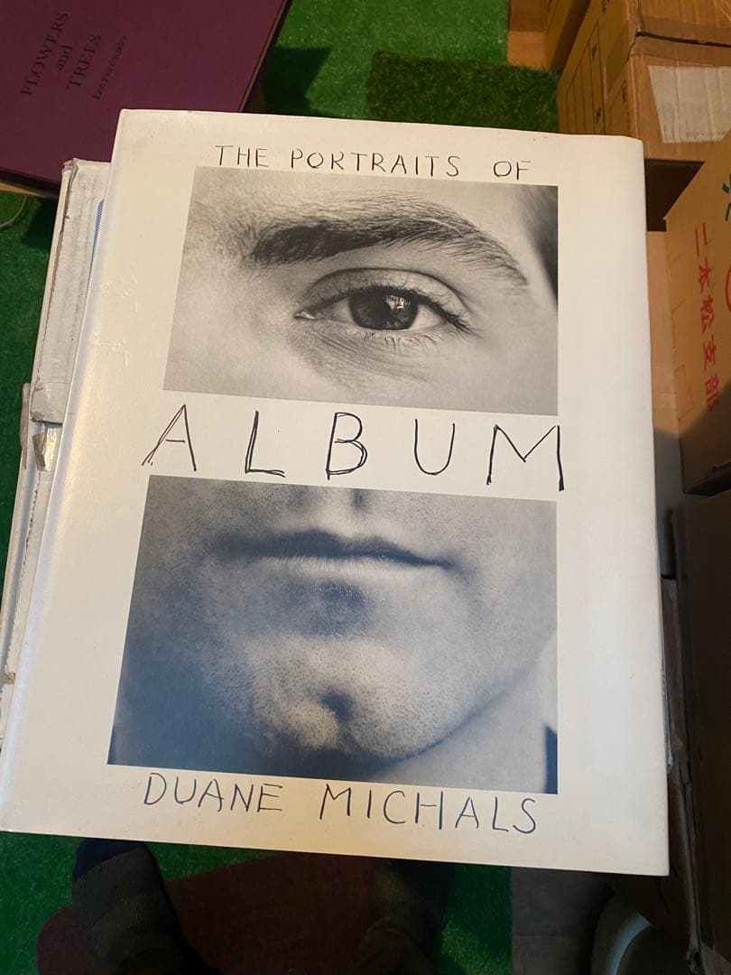 芸術写真 THE PORTRAITS OF ALBUM DUANE MICHALS Amazon | Album: The Portraits of Duane Michals 1958-1988 | Michals