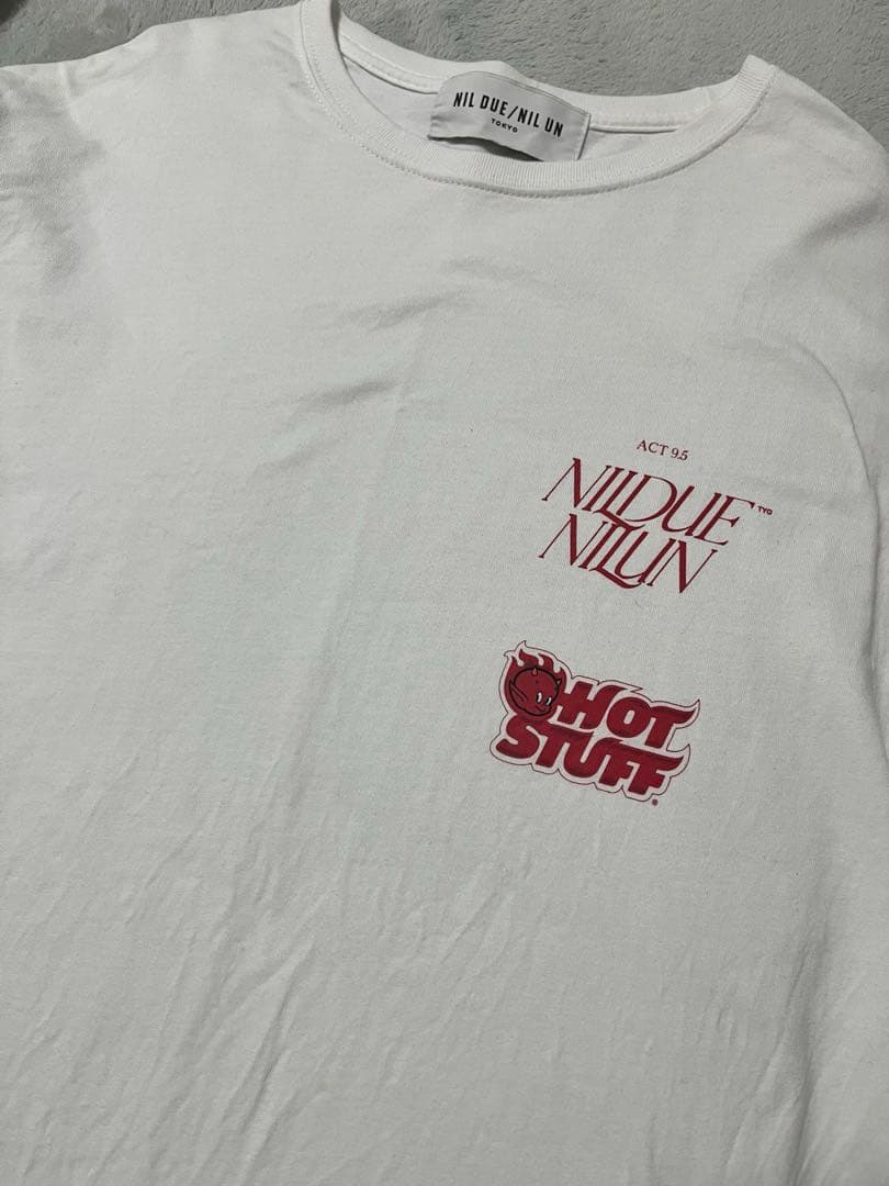 NIL DUE / NIL UN ACT 9.5 Tシャツ HOT STUFF - メルカリ
