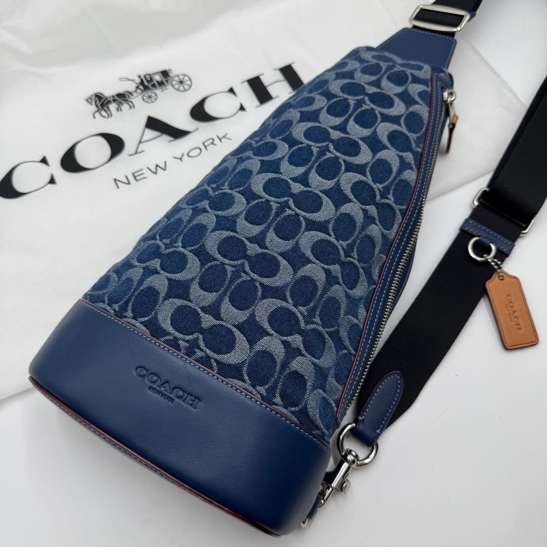 未使用級✨ コーチ ドミニク スリングバッグ デニム シグネチャー レザー 紺色