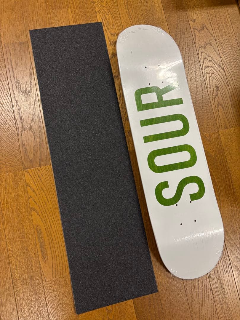 SOUR 8インチ　デッキテープ込み