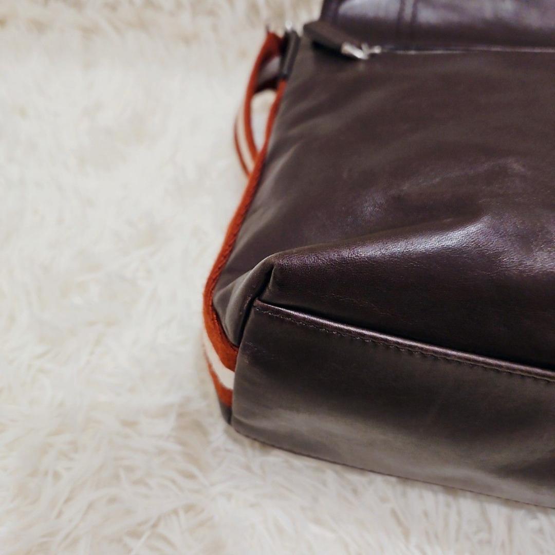 美品 バリー ショルダーバッグ メッセンジャバッグ クロスボディ