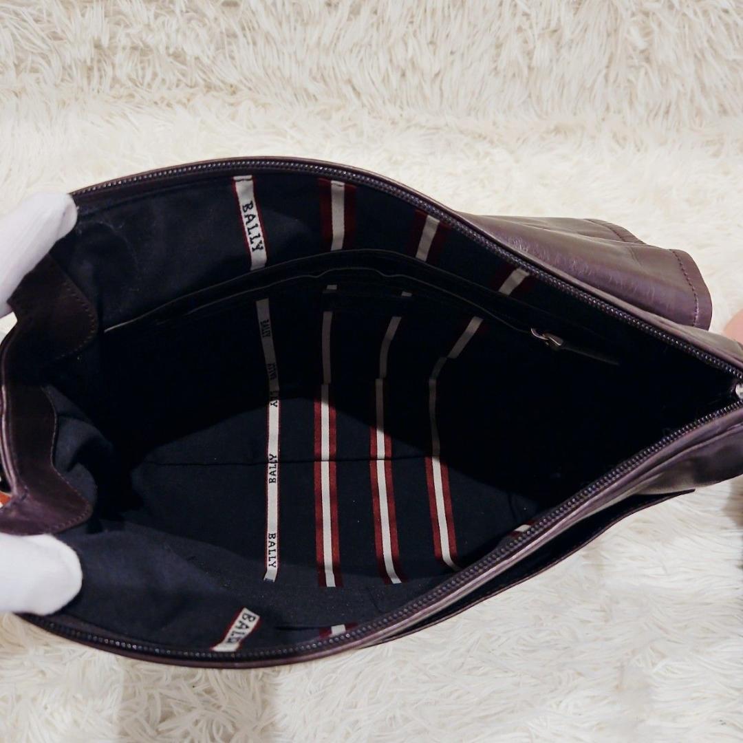 美品 バリー ショルダーバッグ メッセンジャバッグ クロスボディ