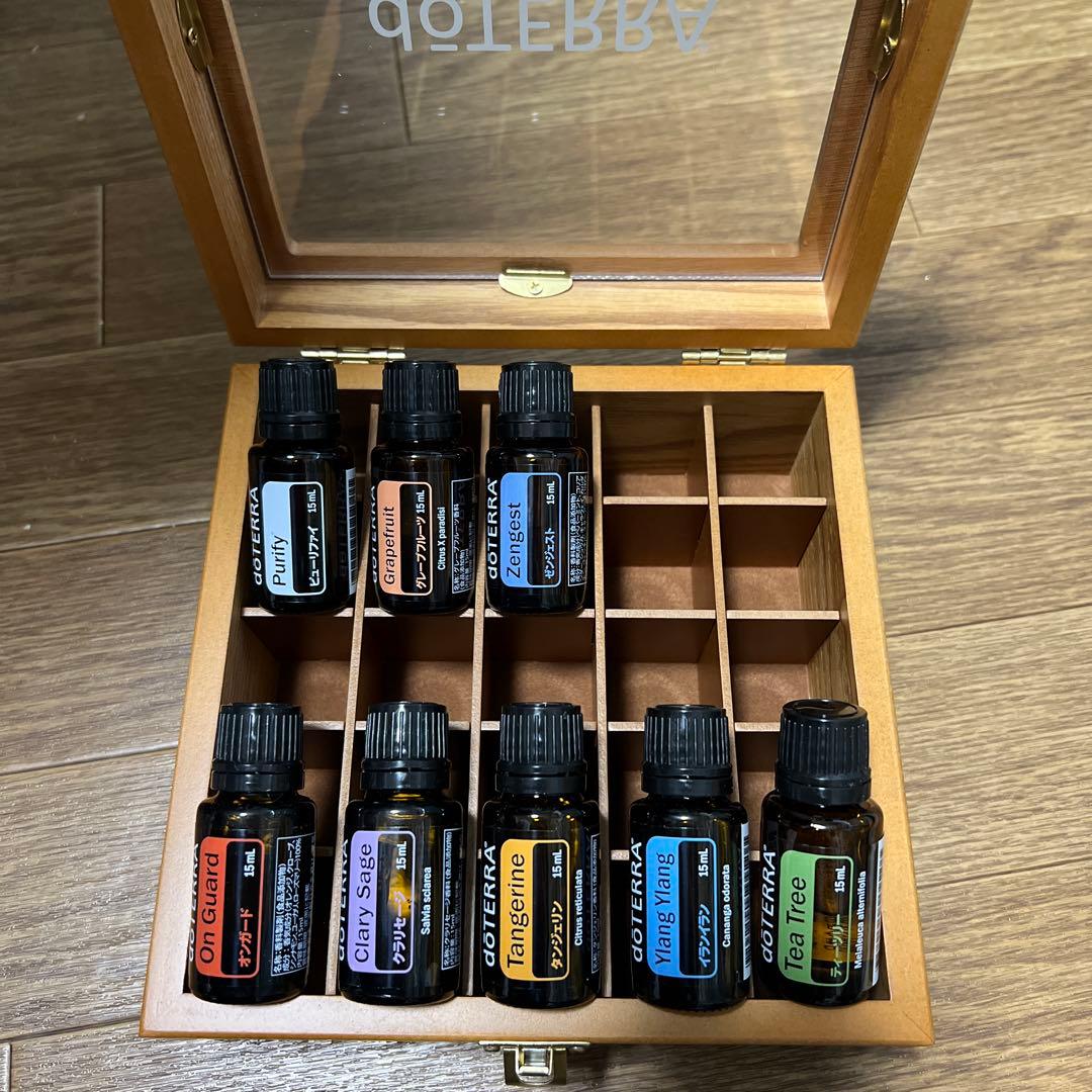 新品未開封　doTERRA エッセンシャルオイル 8本セット 木製ケース付き