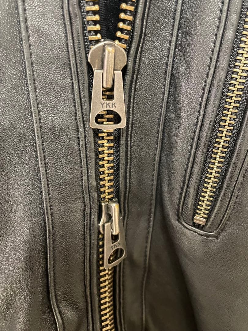 AVIREX ブラック シングルライダースジャケット L 6161063 羊革 - メルカリ