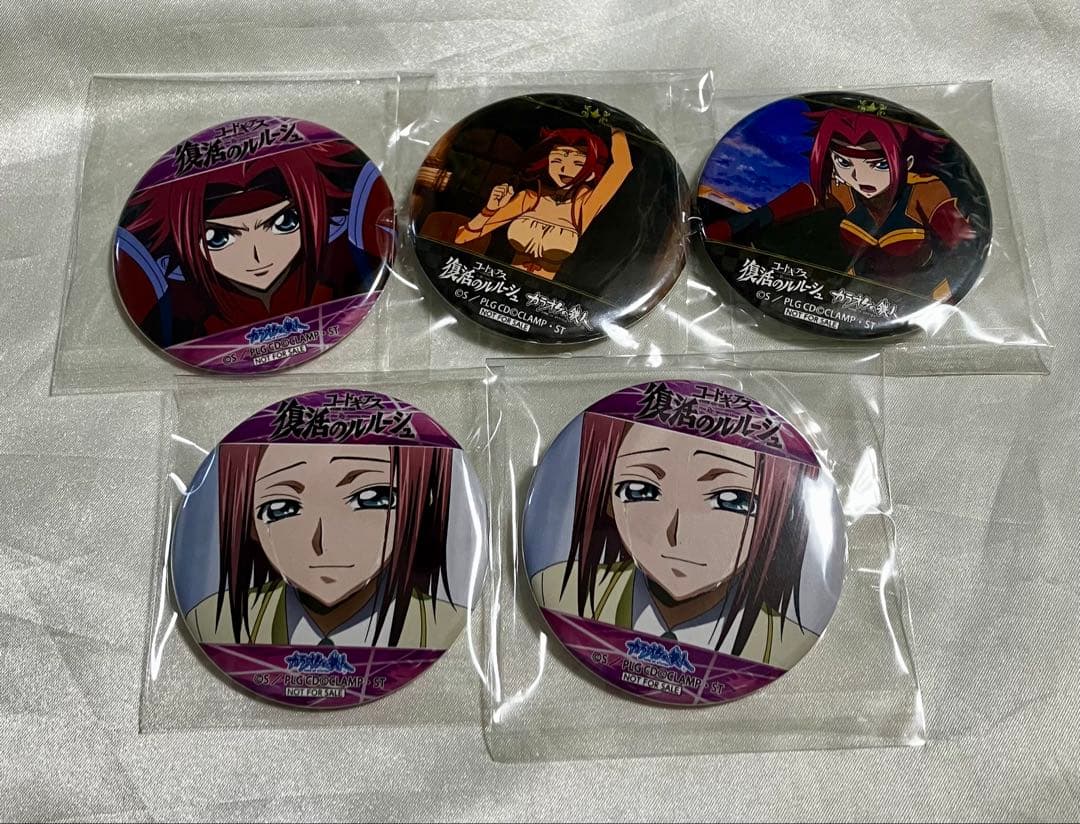 コードギアス 反逆のルルーシュ 復活のルルーシュ カラ鉄 缶バッジ カレン