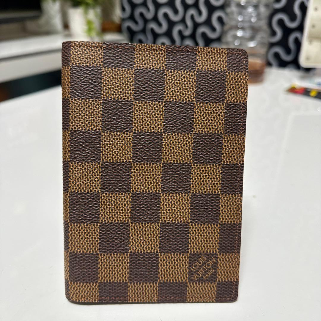 最終お値引き！ルイ・ヴィトン　ダミエ　パスポートケース