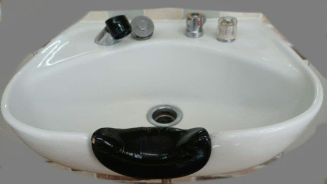 シャンプー台美容室 シャンプー台がリニューアル！｜岐阜県羽島市の美容室 SIRENA（セレナ）