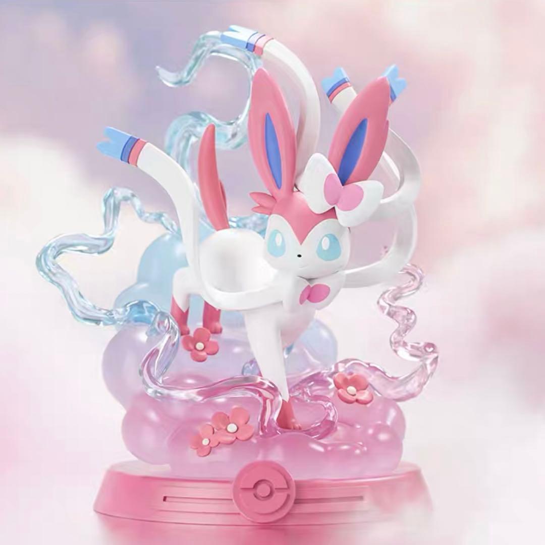 ニンフィア トレーディングフィギュア funism - メルカリ