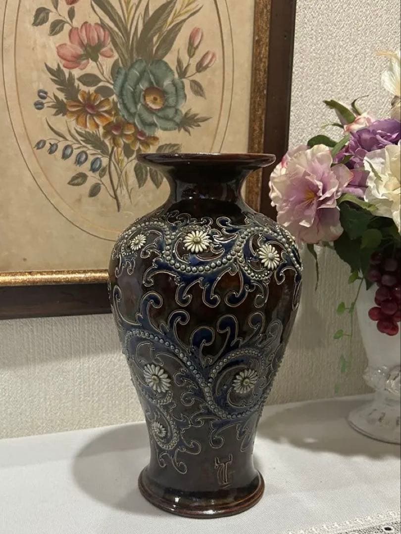 ロイヤルドルトン 花瓶　壺