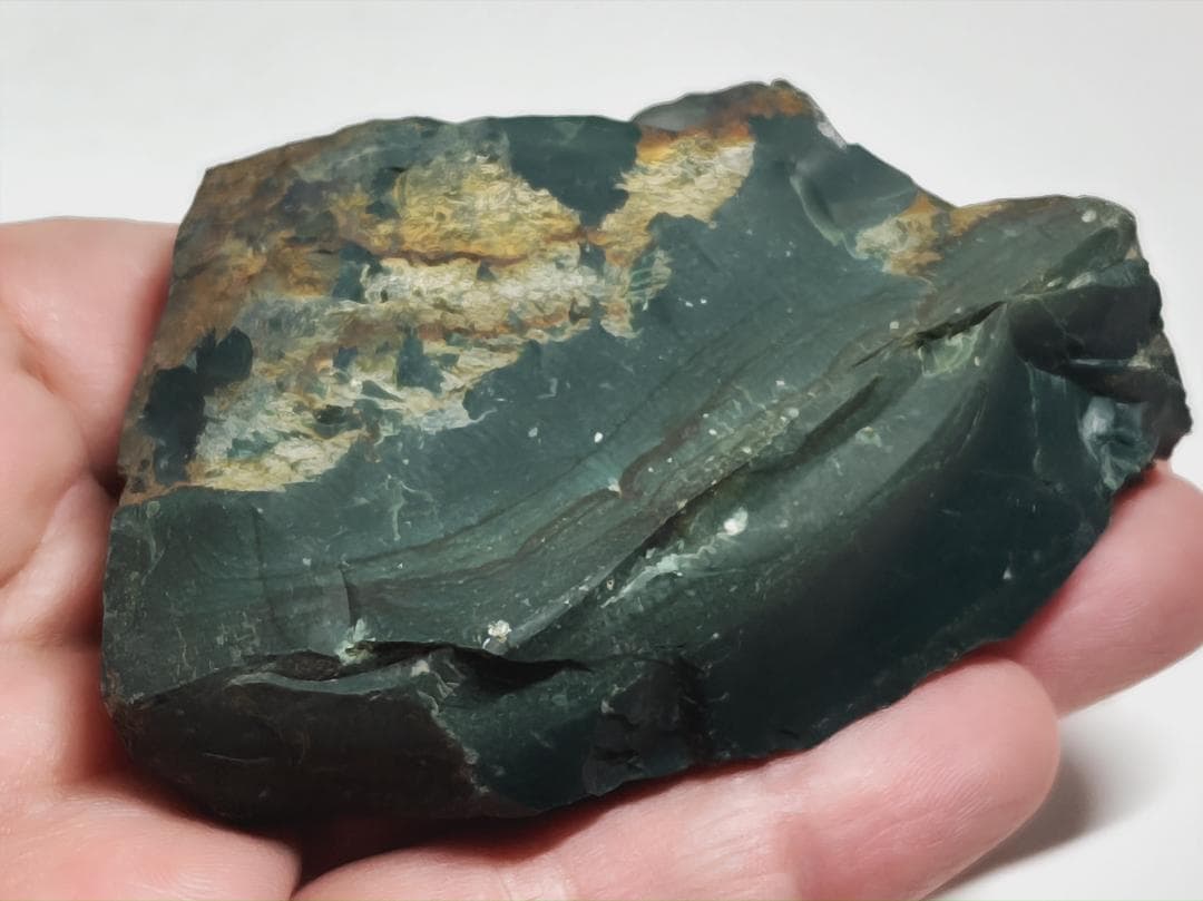 M-82 出雲石 182g 碧玉 瑪瑙 原石 鑑賞石 自然石 誕生石 鉱石 鉱物