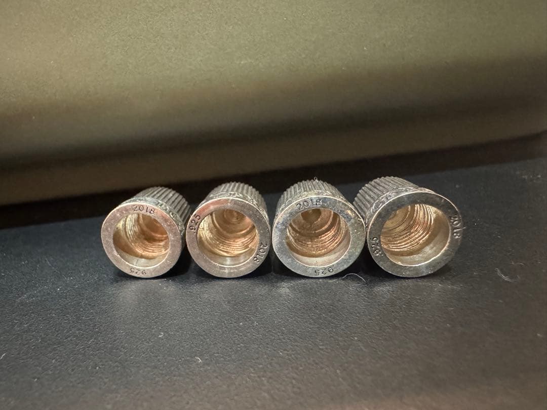 CHROME HEARTS（クロームハーツ）VALVECAPクリスマスノベルティ - メルカリ