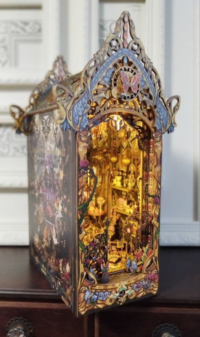 【期間限定値下】ドールハウス「魔女の宮殿」★ブックヌック★完成品★ドールハウス 期間限定値下】ドールハウス「魔女の宮殿」☆ブックヌック☆完成品