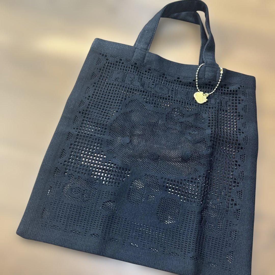 近沢レース ハローキティ メッシュエコバッグ 黒 - メルカリ