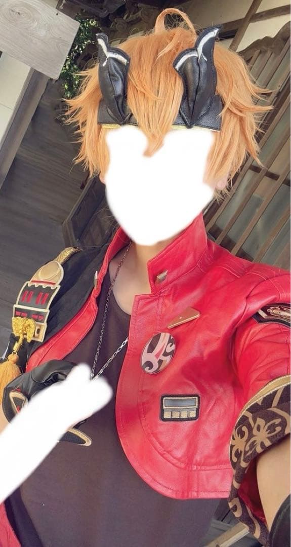 フルセット】三分妄想 原神トーマ コスプレ衣装 靴ウィッグ付 - メルカリ