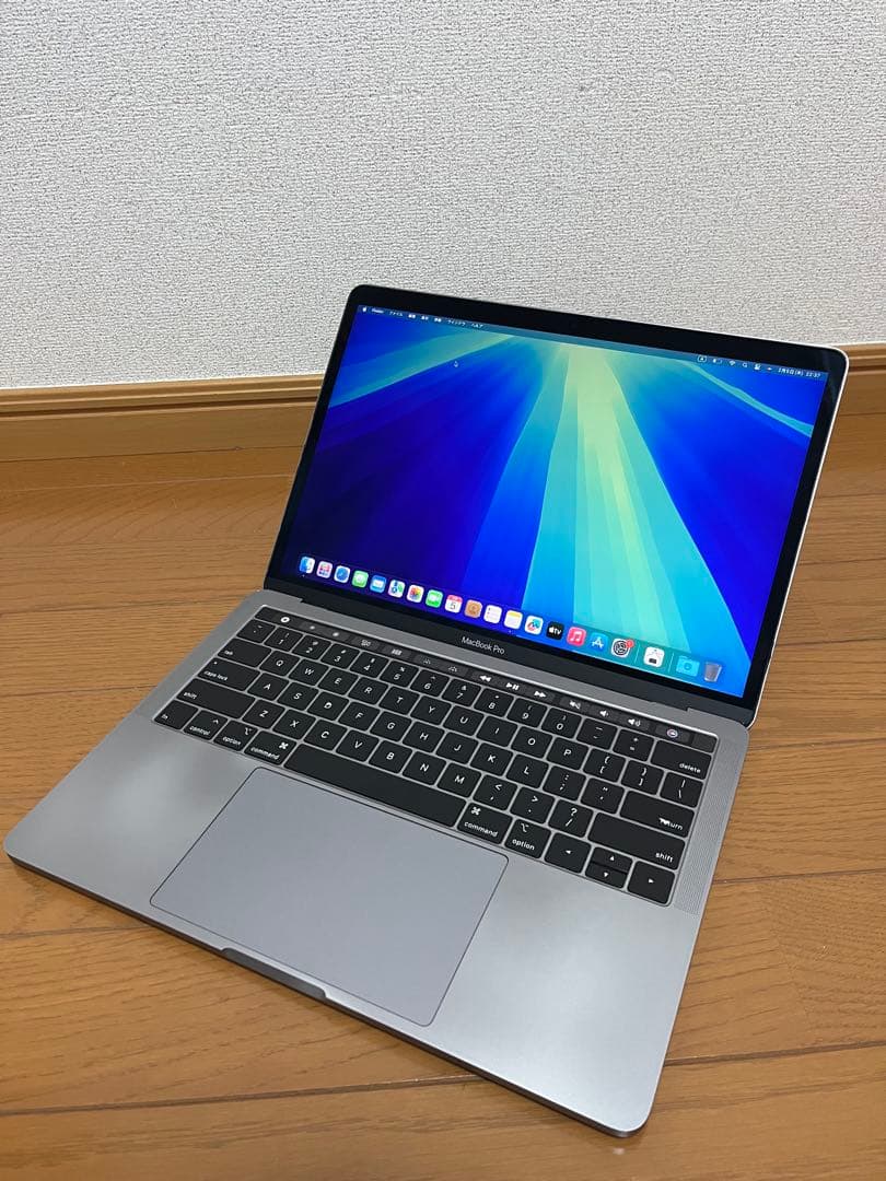 MacBook本体 MacBook Pro 13 2019 Core i7 | 16GB 512GB