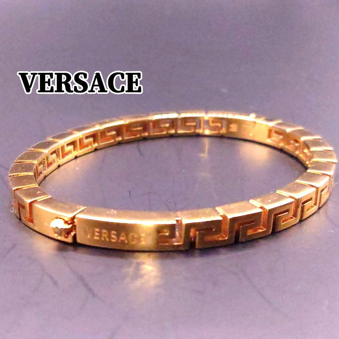 【美品】ヴェルサーチ バングル ブレスレット グレカ メデューサ ゴールド系 M