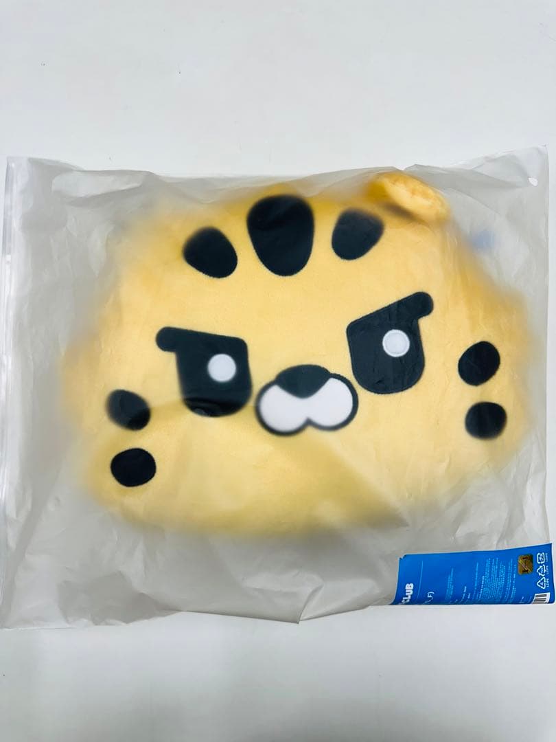 ルセラフィム FIMSCLUB クッション チェウォン - メルカリ