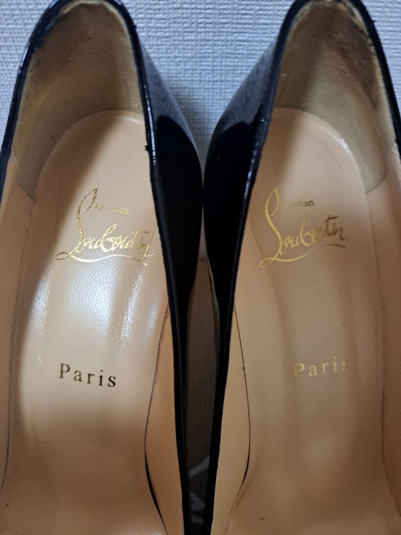 ルブタン KATE 8.5cm パテント ブラック 美品