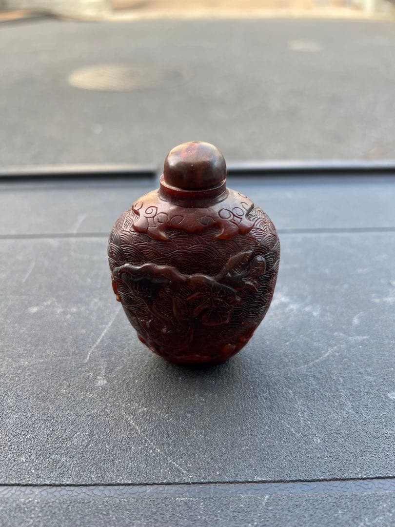 中国 古玩 玉石 鼻煙壺 古美術 骨董 琥珀 彫刻 嗅ぎたばこ 時代物 古美術品