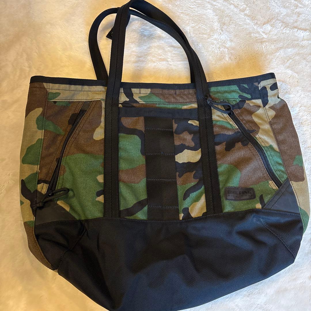 BRIEFING カモフラージュ トートバッグ　ウッドランド
