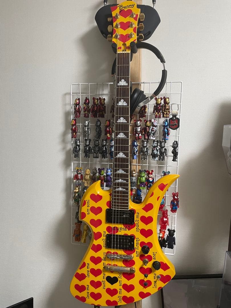 hide MG-145S イエローハート　髑髏ストラップ