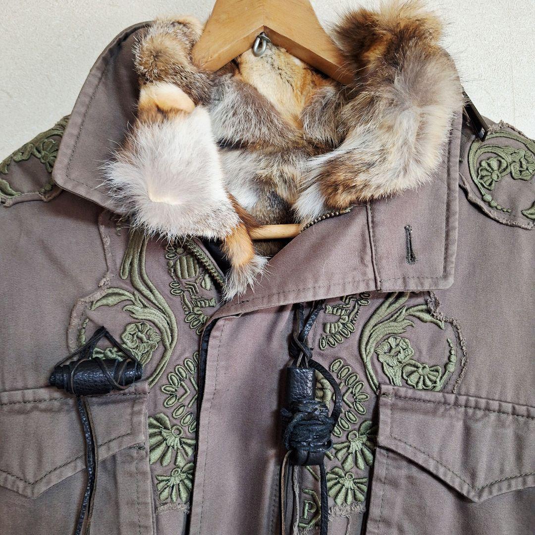 フィリッププレイン 裏地マルチカラ ーラビットファー付 スカル刺繍