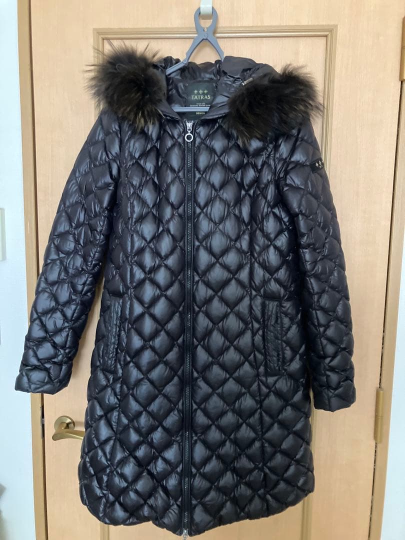 TATRAS タトラス レディースダウン ファー取り外し可能 色ブラック