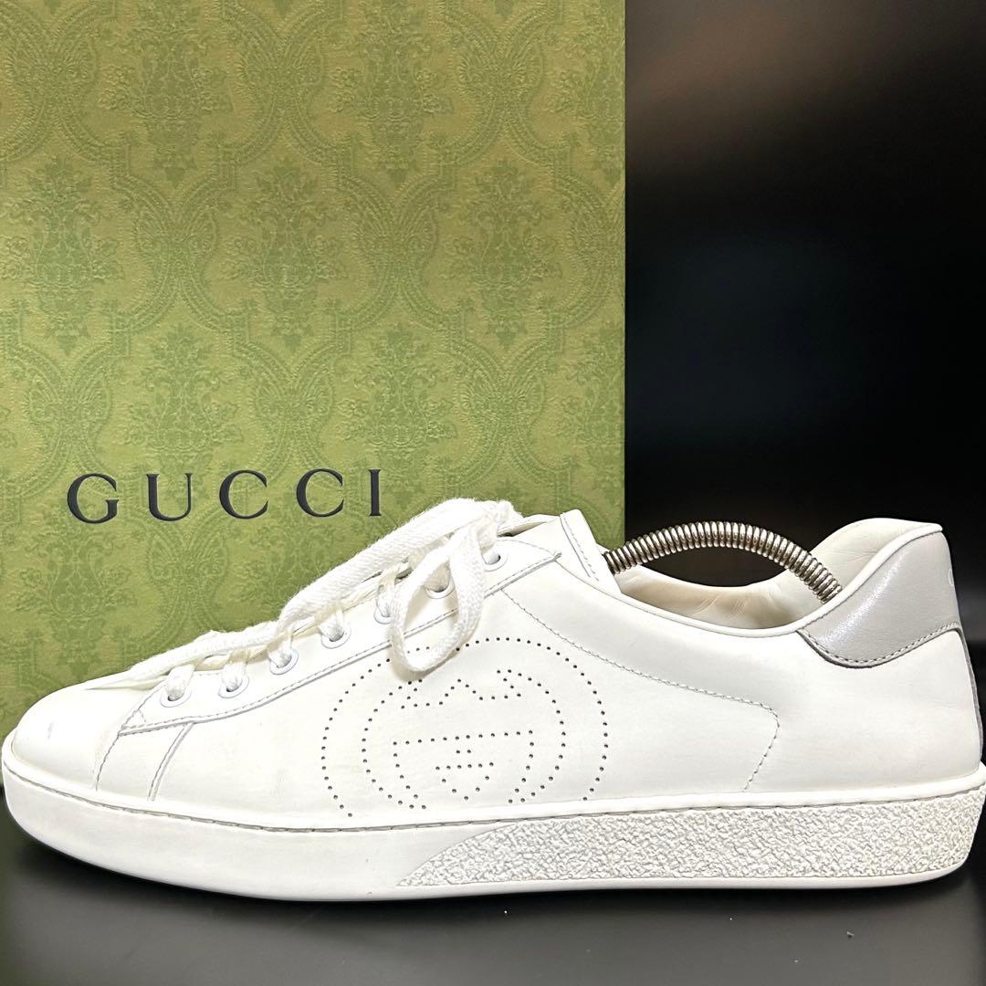 【美品】グッチ ローカットスニーカー インター パンチング メンズ レザー 白