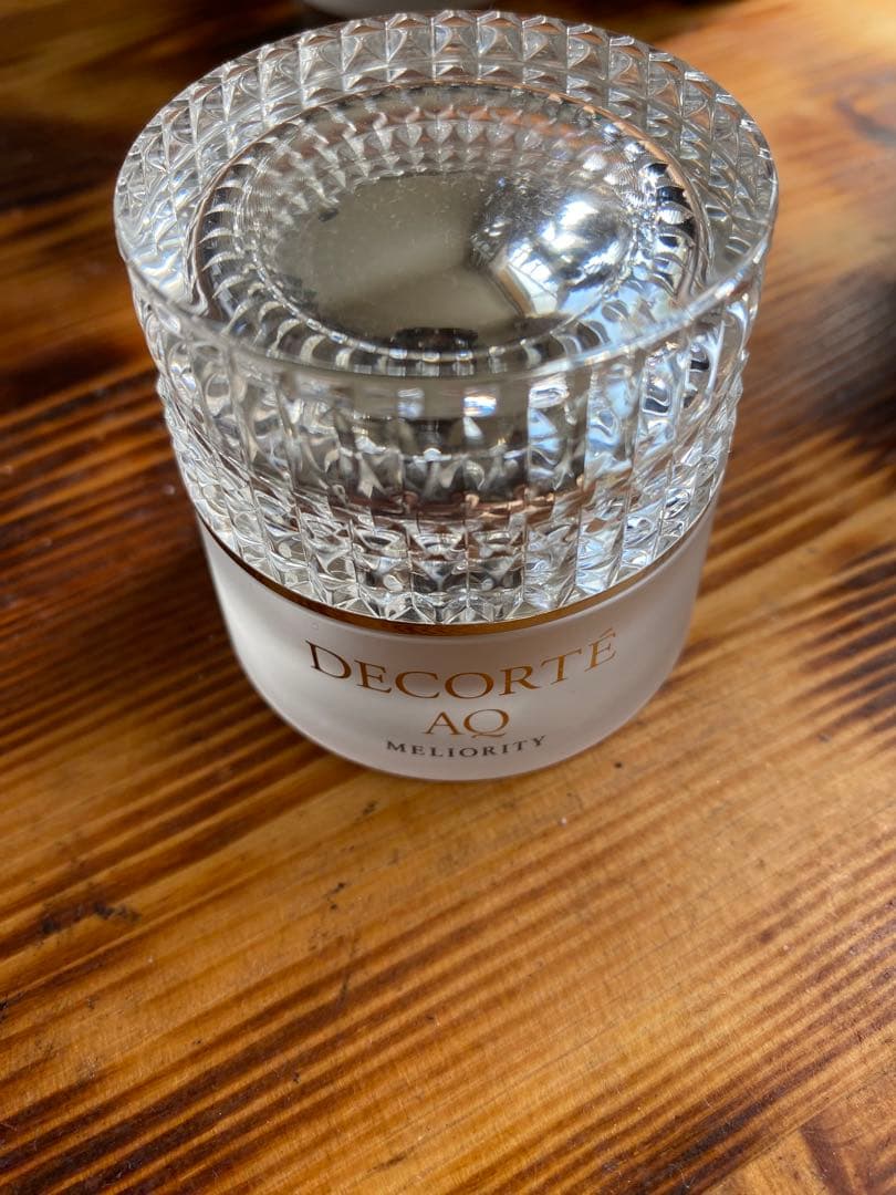 DECORTE AQ ミリオリティ ファンデーシ　302