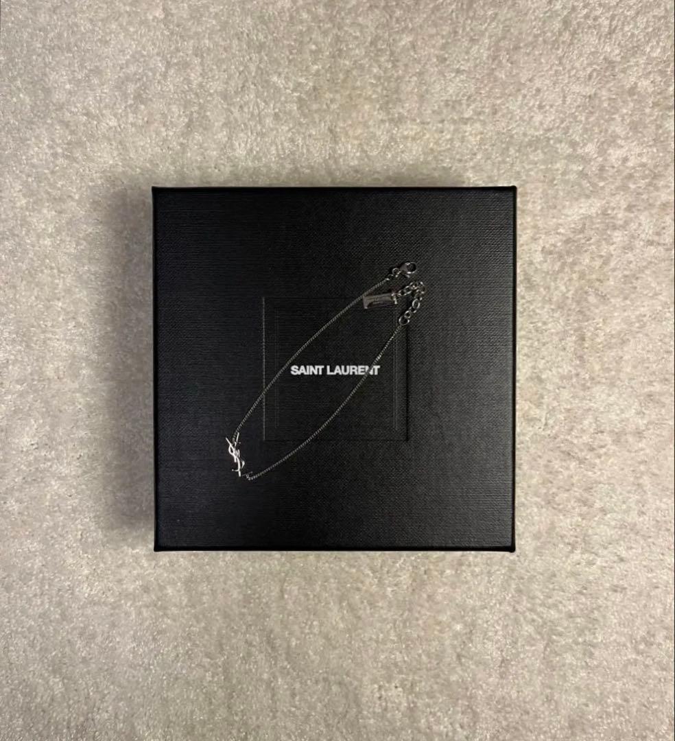 サンローラン　イヴ・サンローラン　ysl ブレスレット　シルバー
