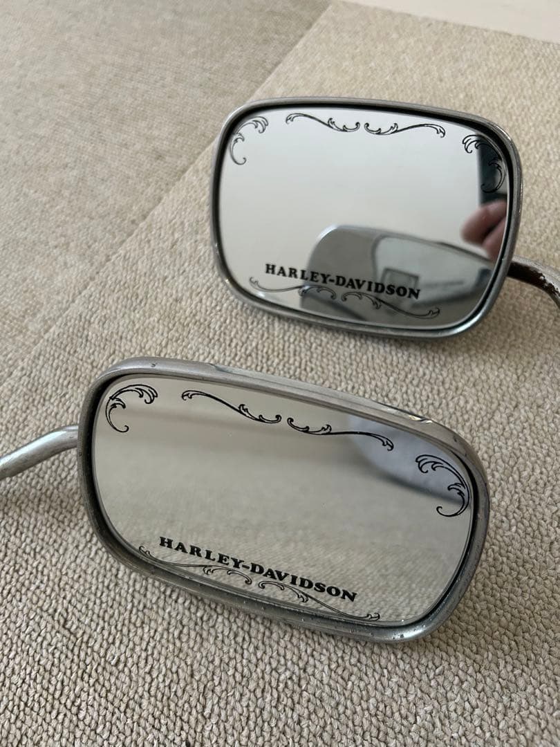 ショベルヘッド純正串刺しミラーロゴ入り超希少 エボ　ショベル　パン　ナックル