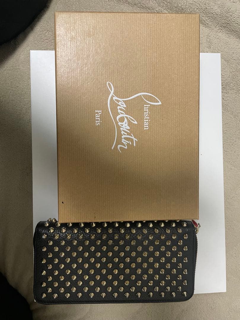 Christian Louboutin スタッズ長財布 Christian Louboutin（クリスチャンルブタン） 長財布 M PANETTONE