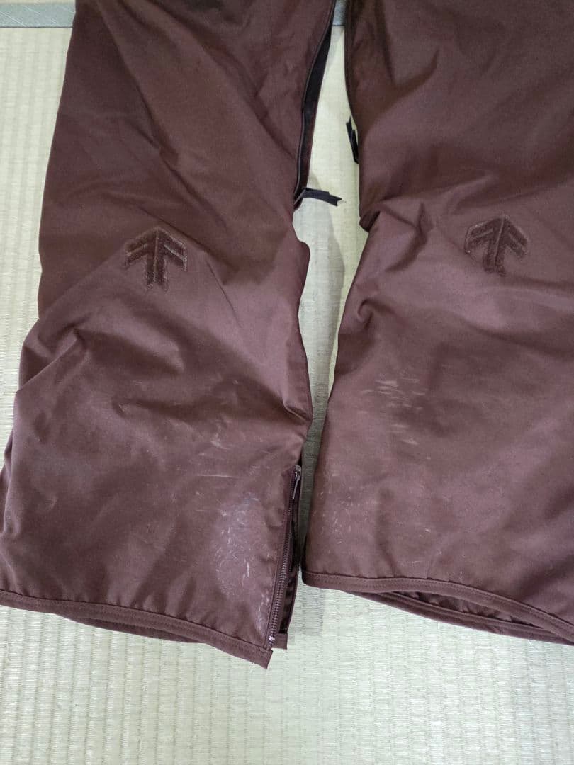 デサント製】A-SEVEN スノボウェア上下セット L 迷彩 ヒートナビ搭載